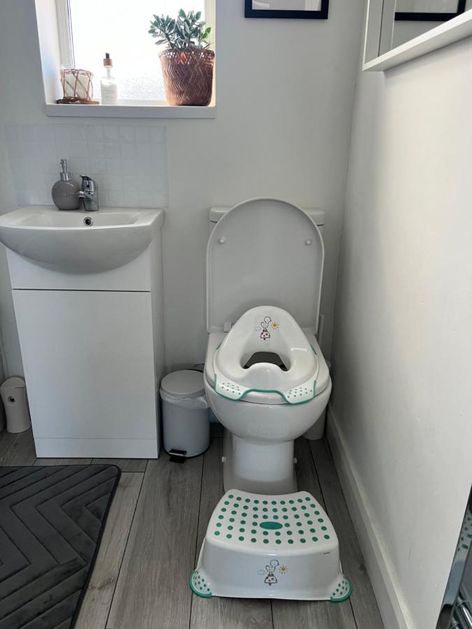 Stay-K-Belfast Cosy Entire House 10 Mins From City Centre Экстерьер фото